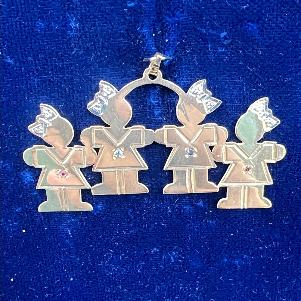 14k yellow gold Four Girls Link Pendant Necklace